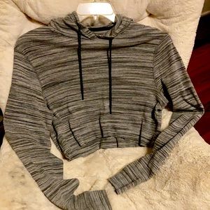 Cute gray and black long sleeve crop top with a hood on it (light weight)